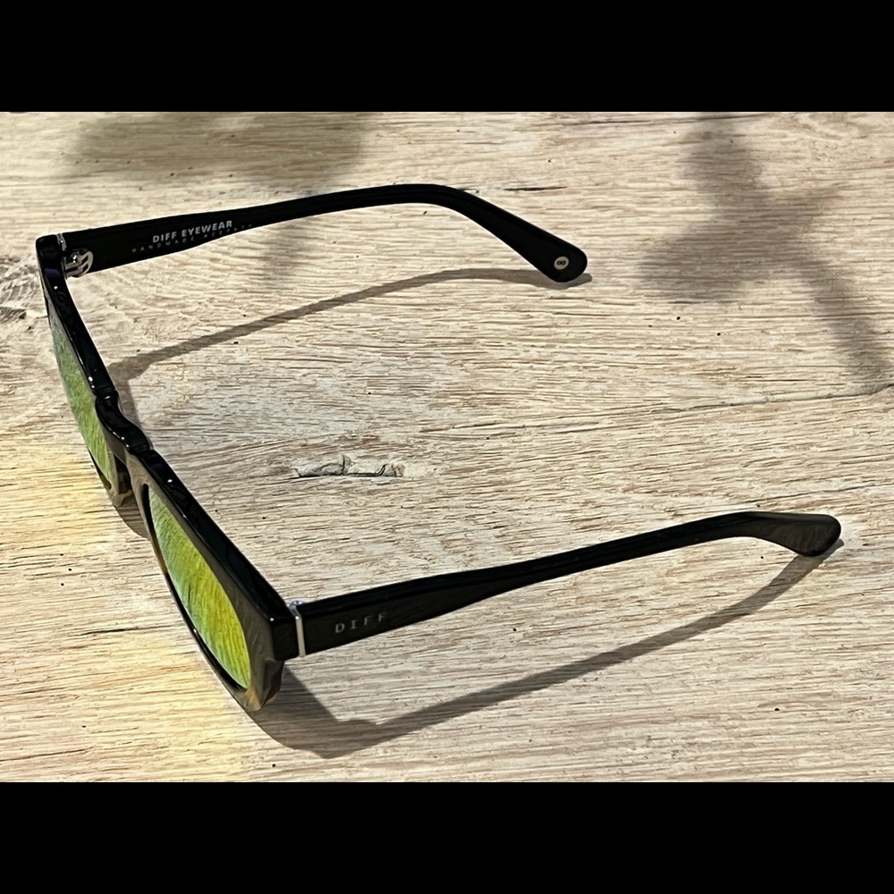 Diff Sunglasses! - image 5